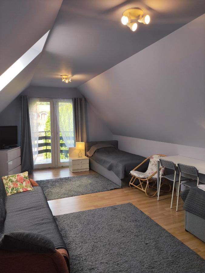 Dom Na Zaciszu Apartment วอร์ซอ ภายนอก รูปภาพ