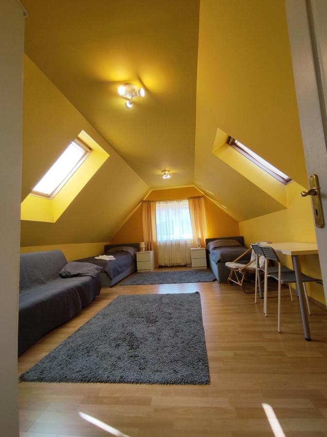 Dom Na Zaciszu Apartment วอร์ซอ ภายนอก รูปภาพ